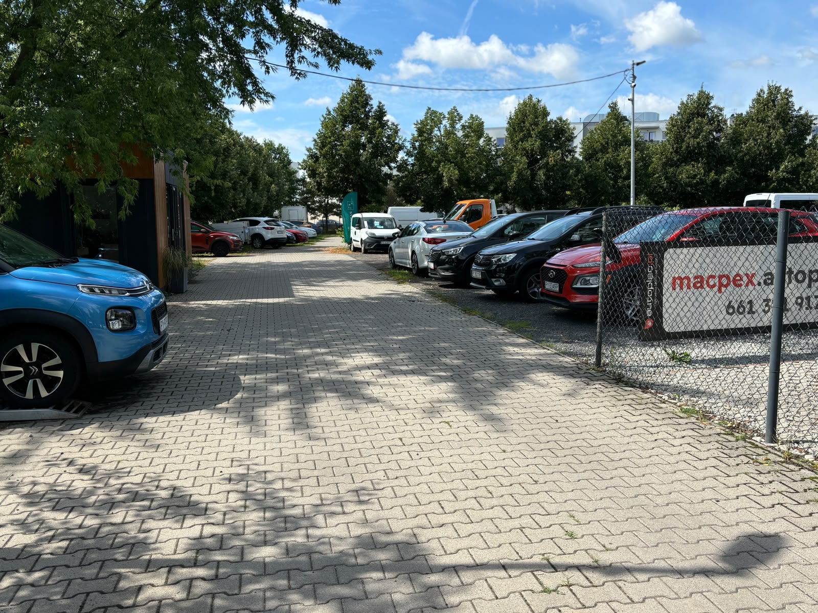Plac komisu Maćpex 9