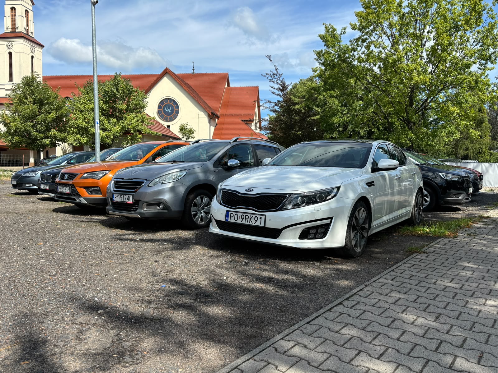 Plac komisu Maćpex 8
