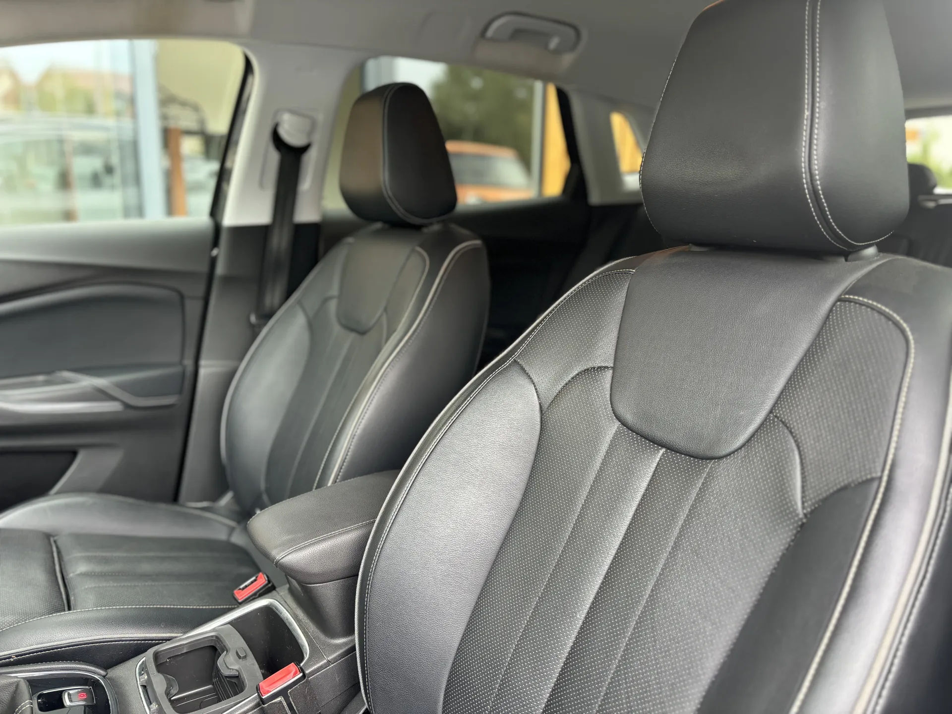 Zdjęcie z galerii: OPEL GRANDLAND X