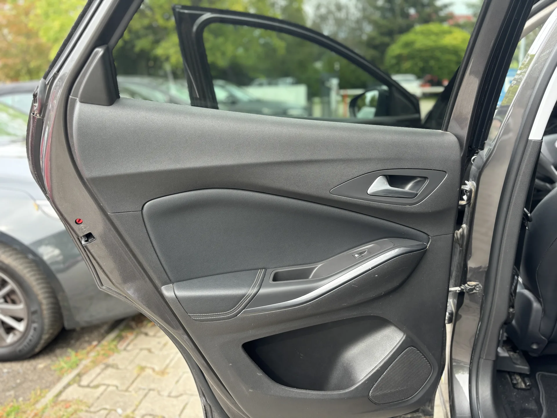 Zdjęcie z galerii: OPEL GRANDLAND X