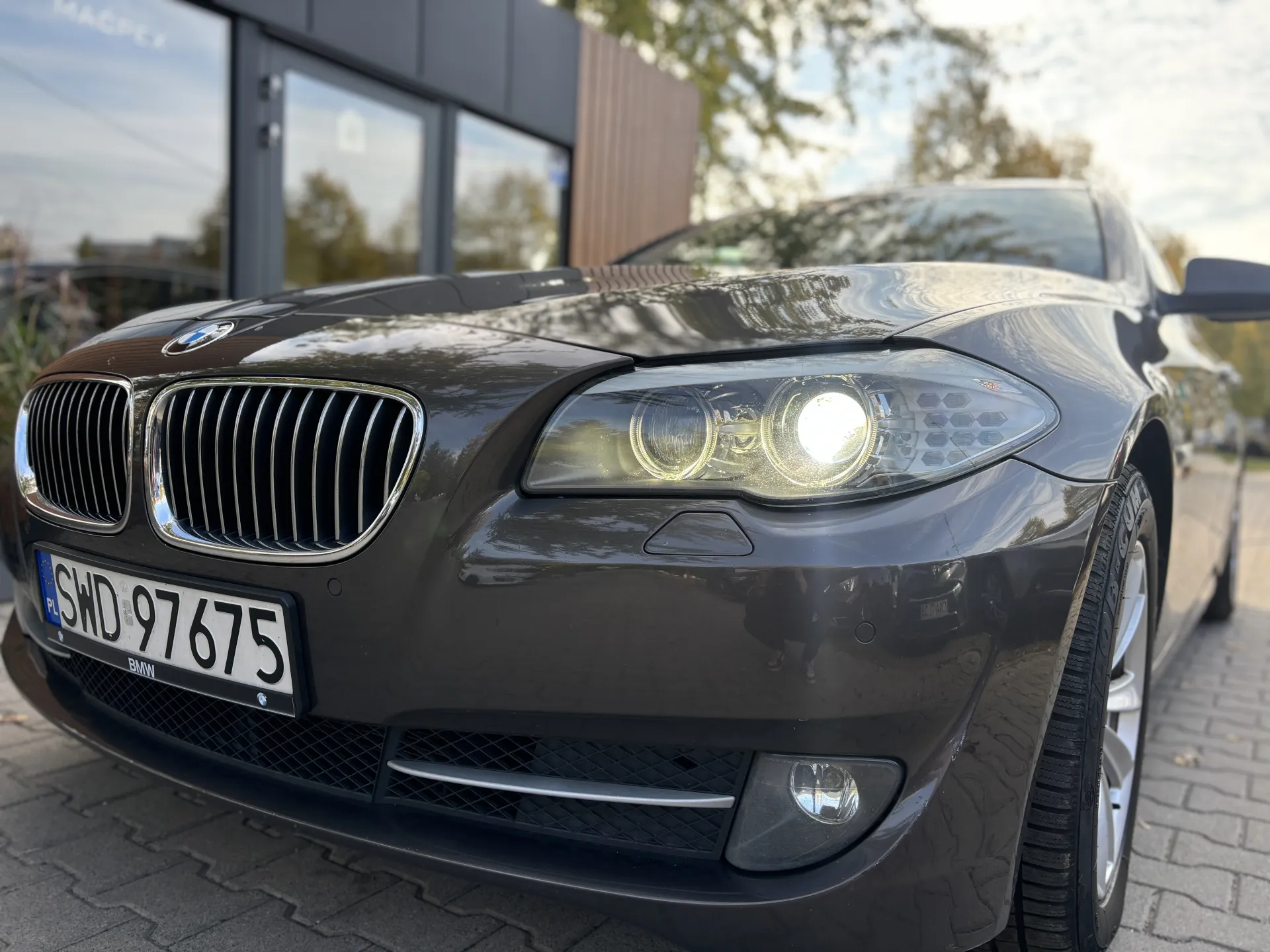 BMW 525d F11 - zdjęcie wnętrza lub detalu