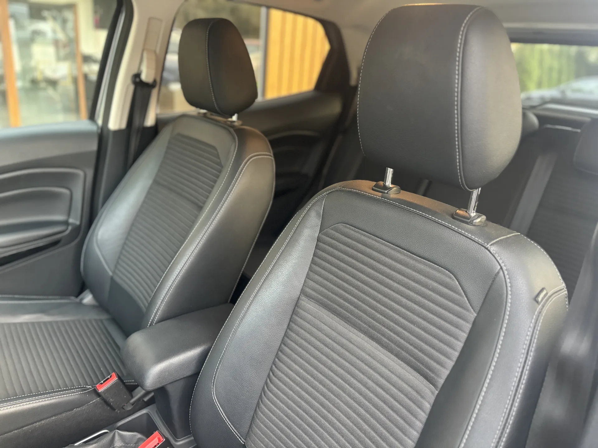 Zdjęcie z galerii: FORD ECOSPORT
