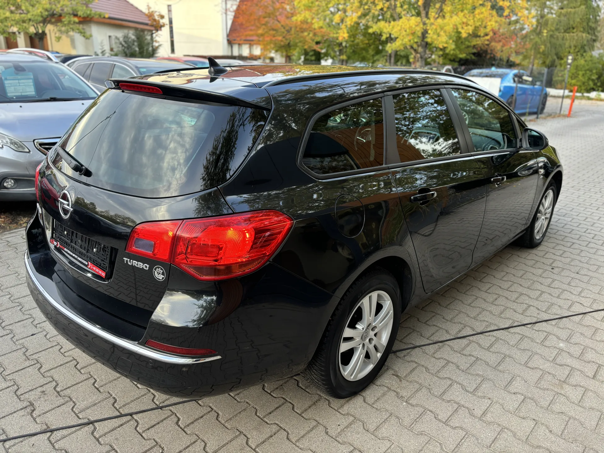 Zdjęcie z galerii: OPEL ASTRA J