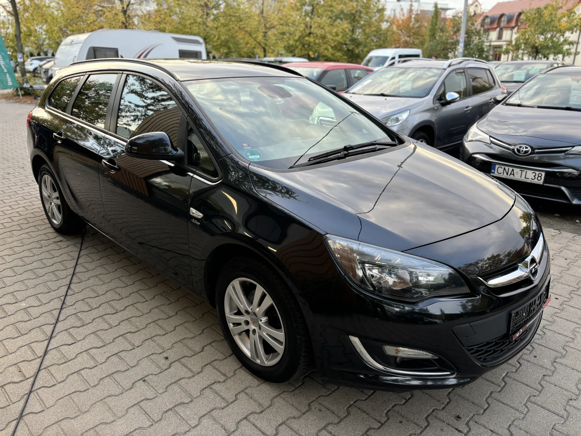 Zdjęcie z galerii: OPEL ASTRA J