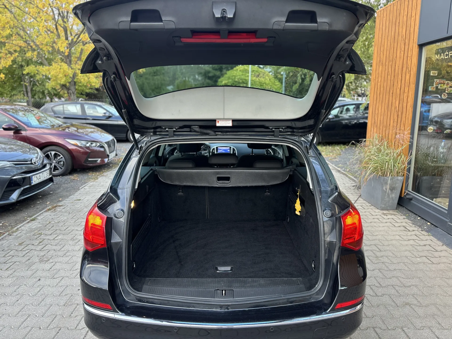 Zdjęcie z galerii: OPEL ASTRA J