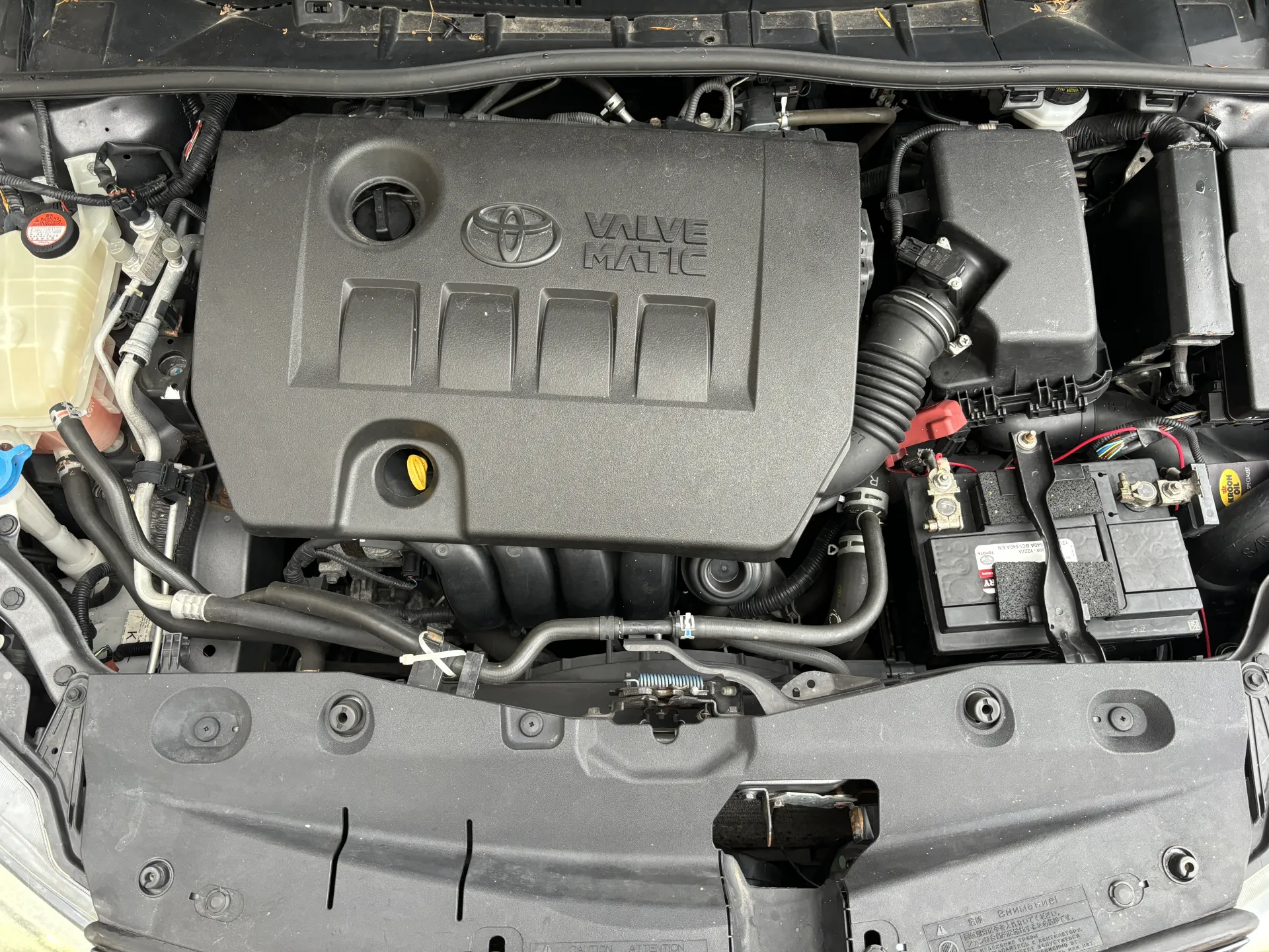 Zdjęcie z galerii: TOYOTA AVENSIS